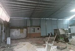 明秀中堯路口700平鋪面、倉庫、場地招租